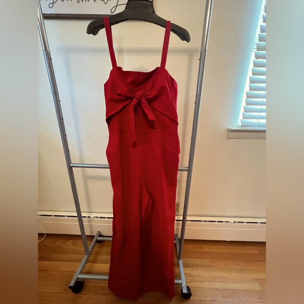 Beautiful red jumper with pockets, new with tags!
